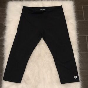 TORY BURCH SPORT CROP LEGGINGS